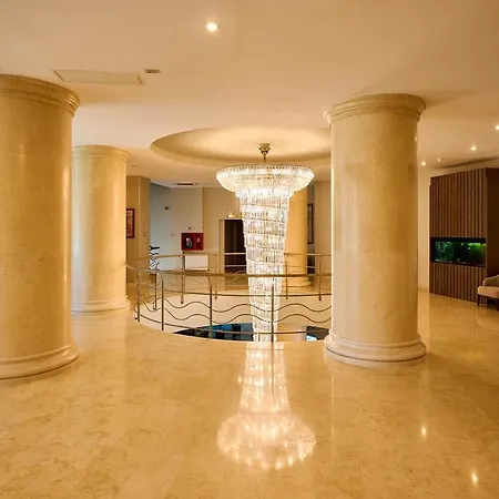 فندق ماليبو مامايا