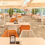 Malibu Hotel Mamaia