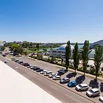 Malibu Hotel 4*