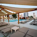 Malibu Hotel