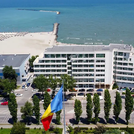 Malibu Hotel 4*