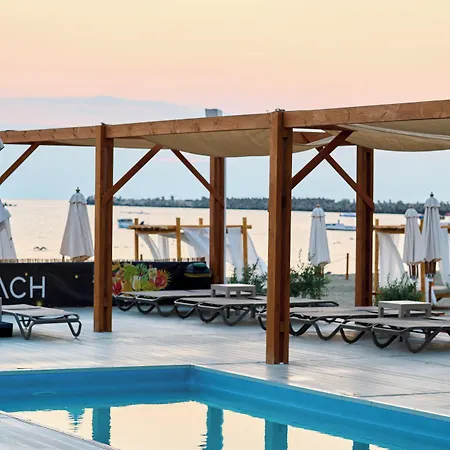 Malibu 4* Mamaia