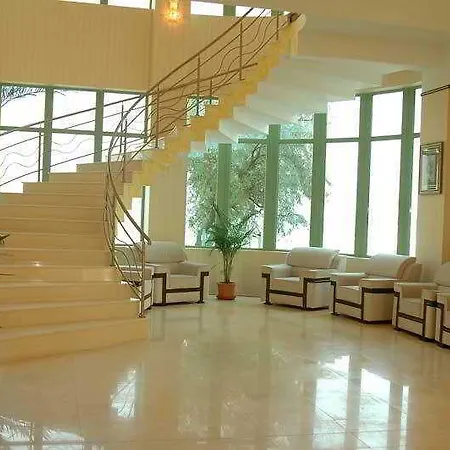 Malibu Hotel 4*