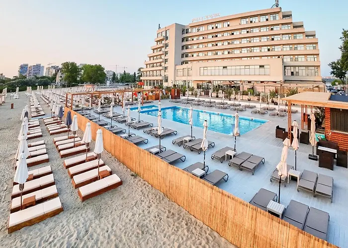 Malibu Hotel Mamaia